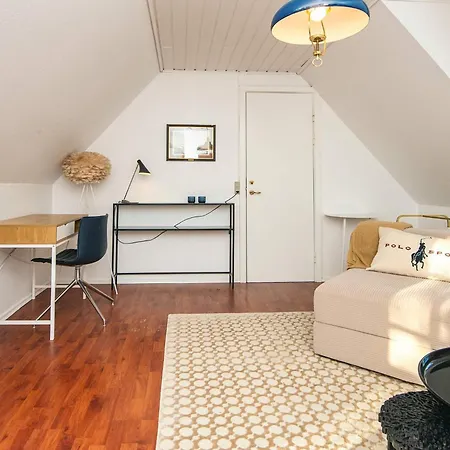 Strandvejen Near 펜션